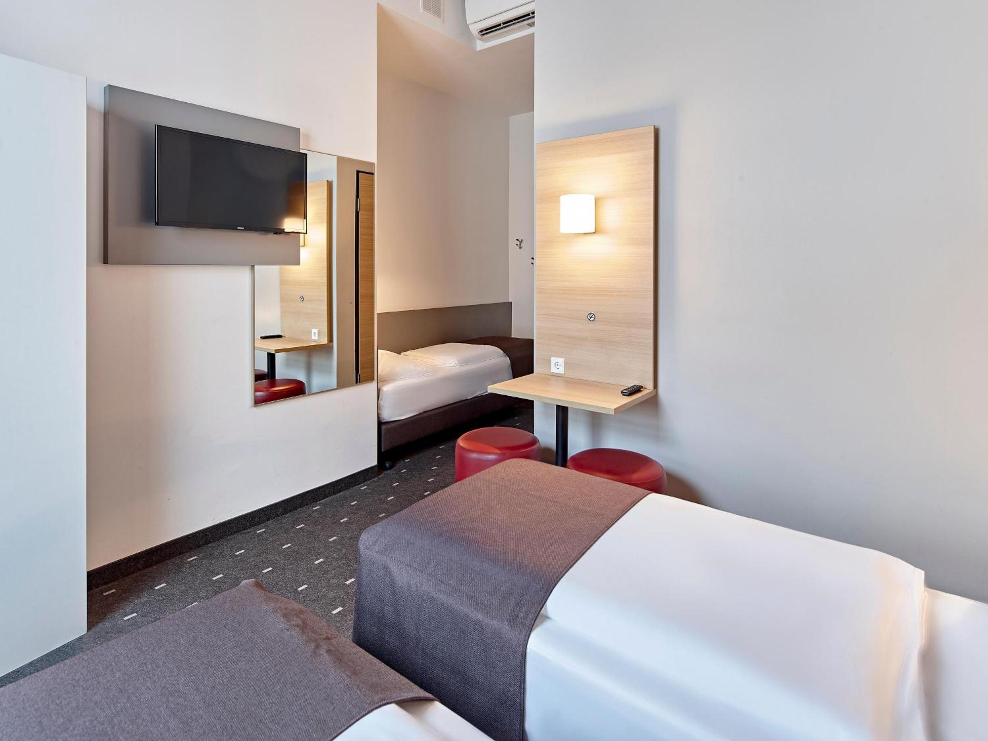 B&B Hotel Koeln-Τρόισντορφ Εξωτερικό φωτογραφία