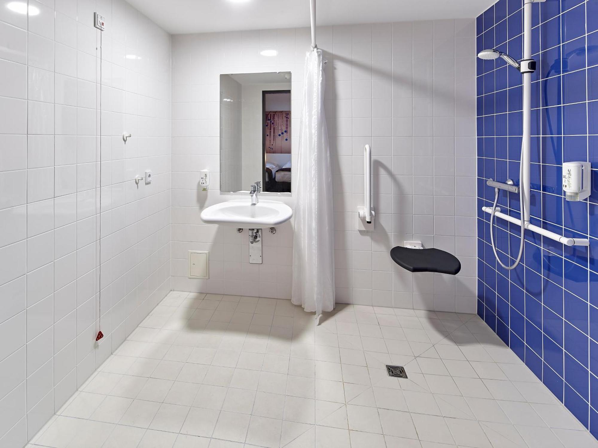 B&B Hotel Koeln-Τρόισντορφ Εξωτερικό φωτογραφία